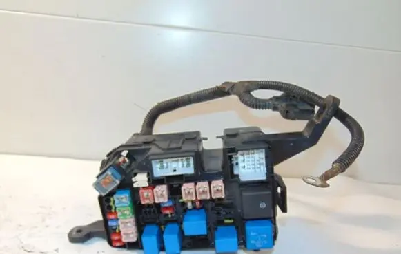 Hyundai Getz Fuse module 912411C120