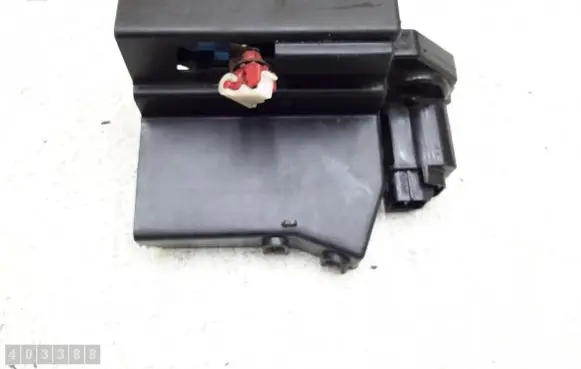 SsangYong Actyon Front door lock
