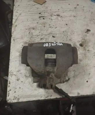Volvo S80 Rear brake caliper
