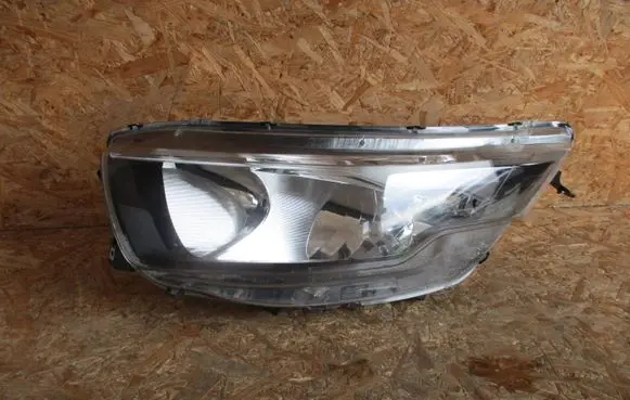 Iveco Daily 6th gen Headlight/headlamp 5801473750