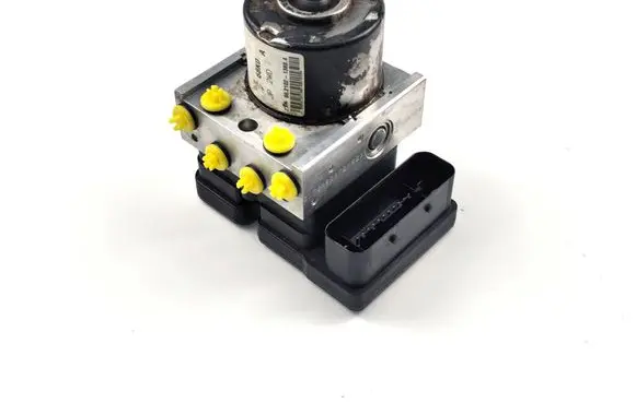 Suzuki Alto ABS Pump 06210213884 06210956083 68K0