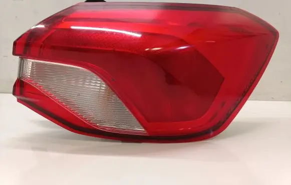 Ford Focus Rear/tail lights JX7B13404CD