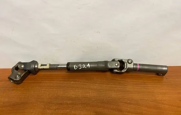 Toyota Avensis T270 Steering column universal joint 56090211