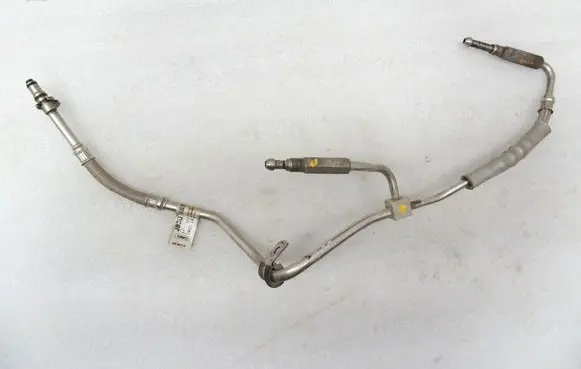 Ford Ranger Turbo turbocharger oiling pipe/hose 2590774 JB3Q6K679CB