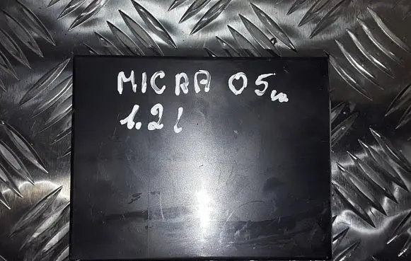 Nissan Micra C+C Engine control unit/module bp28550