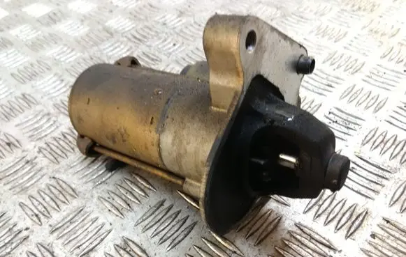 Ford Focus Starter motor 3M5T11000CE