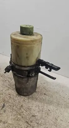 Volkswagen Polo IV 9N3 Power steering pump 6Q0423156AB 6Q2423051AG 6Q1423051BS