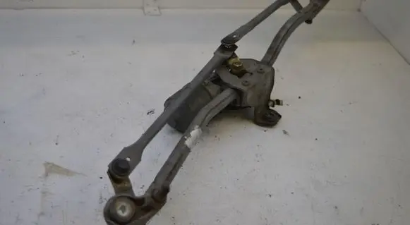 Audi A4 S4 B6 8E 8H Front wiper linkage and motor 8E2955119