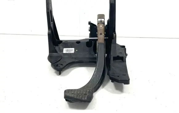 Chevrolet Volt I Brake pedal 22758201 982783