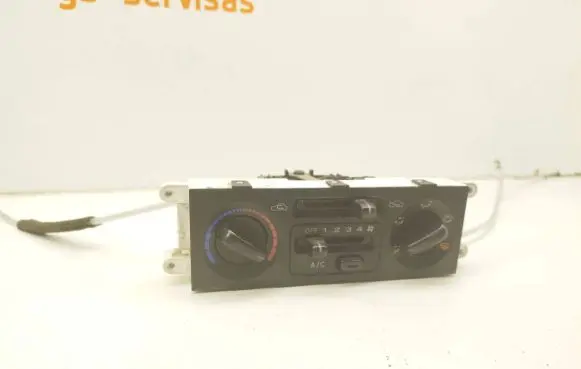 Subaru Forester SF Climate control unit