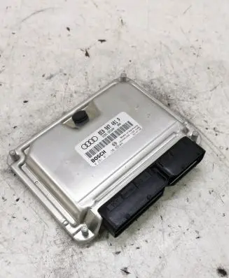 Audi A6 S6 C5 4B Engine control unit/module 8E0907401P 1039S01060 0281011136