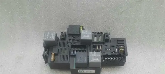 Mercedes-Benz E W238 Fuse module A2139062202