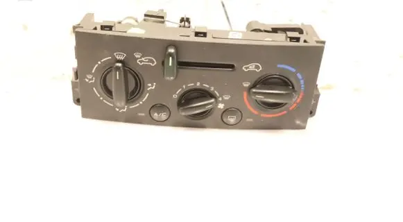 Peugeot 207 Interior fan control switch 