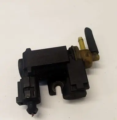 Audi A4 S4 B8 8K Turbo solenoid valve 8K0906627