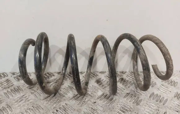 Volkswagen PASSAT B7 Front coil spring 