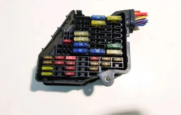 Audi A4 S4 B5 8D Fuse box set