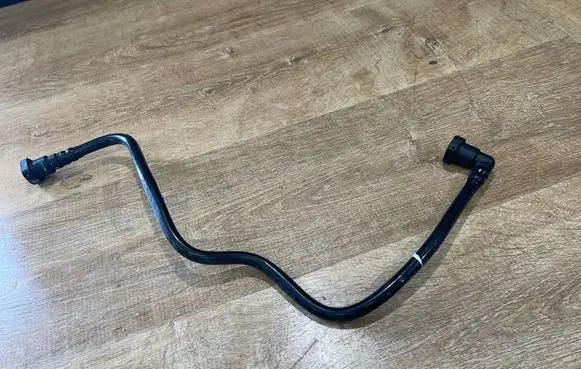 Mercedes-Benz E C207 W207 Fuel line pipe A2044760826
