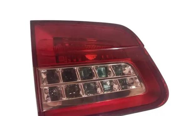 Citroen C5 Tailgate rear/tail lights 9687583080 P8X7X13405BX