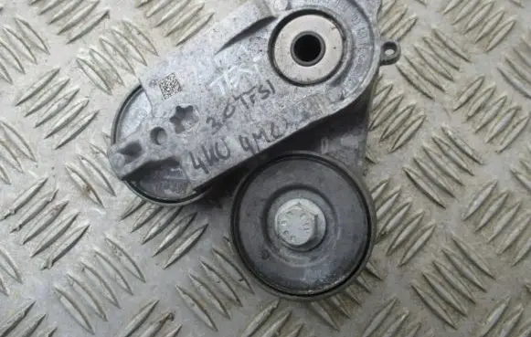 Audi Q7 4L Alternator belt tensioner 