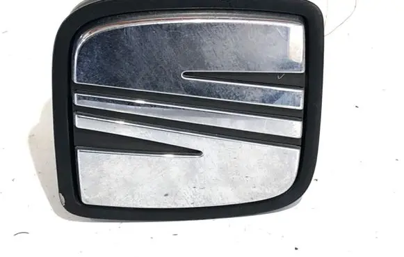 Seat Leon (1M) Tailgate/trunk/boot exterior handle 1M6827565J