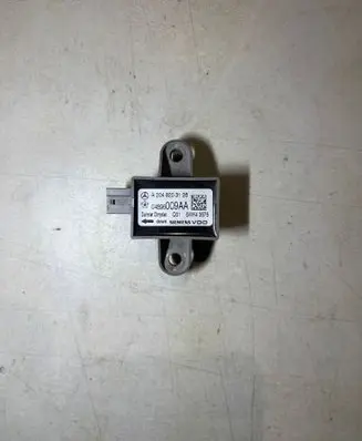 Chrysler Town u0026 Country V Airbag deployment crash/impact sensor A2048203126 04896009AA