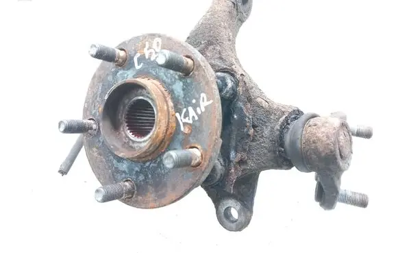 Toyota RAV 4 (XA30) Front wheel hub spindle knuckle