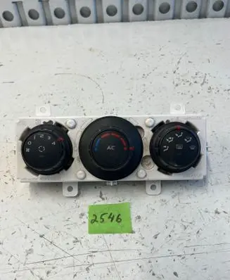 Renault Master III Climate control unit 275100013R 138500 5L7740000