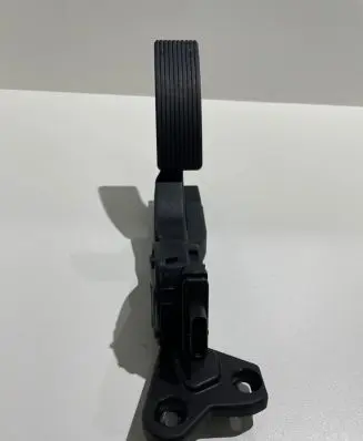 Mercedes-Benz GLE (W166 - C292) Accelerator throttle pedal A2923000100