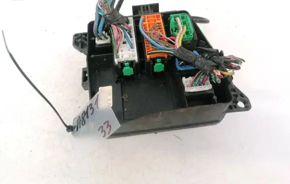 Mazda Premacy Fuse box set 9G12 0393