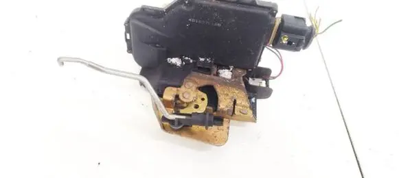 Audi A6 S6 C5 4B Front door lock 4B1837016B