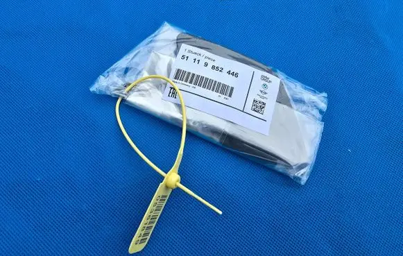 BMW 5 G30 G31 G38 Front tow hook cap/cover 9852446