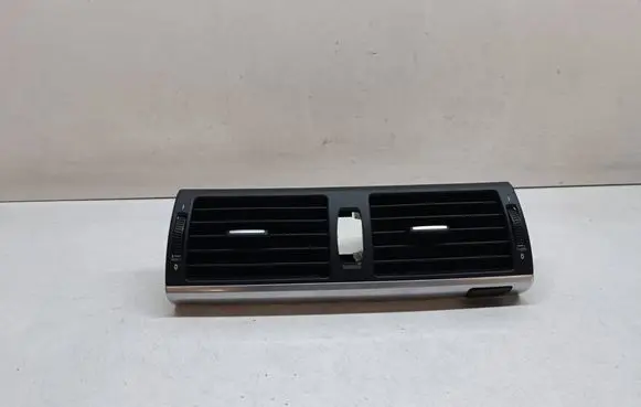 BMW X5 E70 Dash center air vent grill 9210705