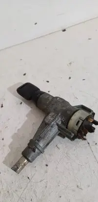 Audi A4 S4 B5 8D Ignition lock 893905851D
