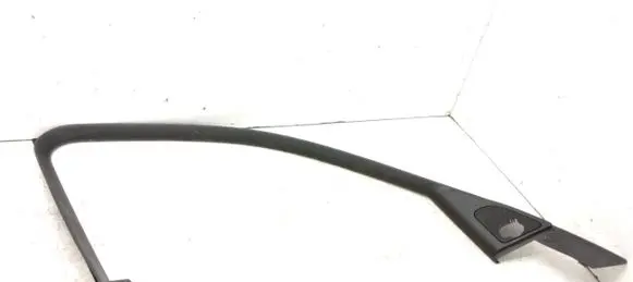 BMW X1 E84 Other front door trim element 51332990589 0589066 000679J0