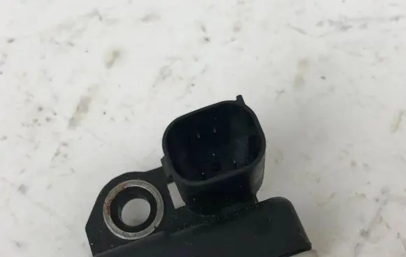 Mercedes-Benz E AMG W212 Airbag deployment crash/impact sensor A0055421218 10171102213