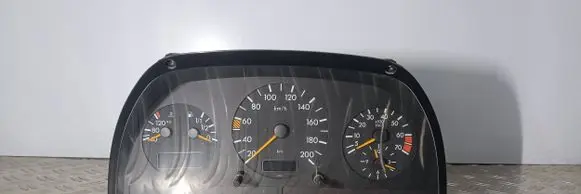 Mercedes-Benz Vito Viano W638 Speedometer (instrument cluster) 0005423901 VD012529