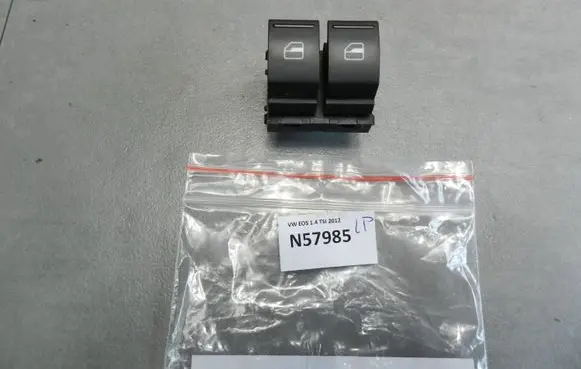 Volkswagen Eos Electric window control switch 1Q0959858A