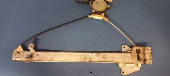 Mitsubishi Space Wagon Sliding door window regulator with motor 0621002803