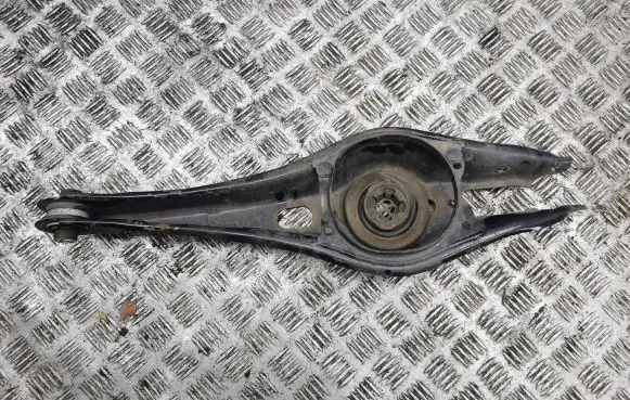Volkswagen Tiguan Rear upper control arm/wishbone 3Q0505371E