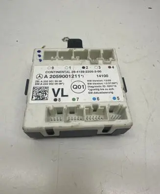 Mercedes-Benz C W205 Door control unit/module A2059001211 A2059019906
