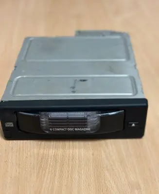 BMW 5 E60 E61 CD/DVD changer 602180142807 9131850