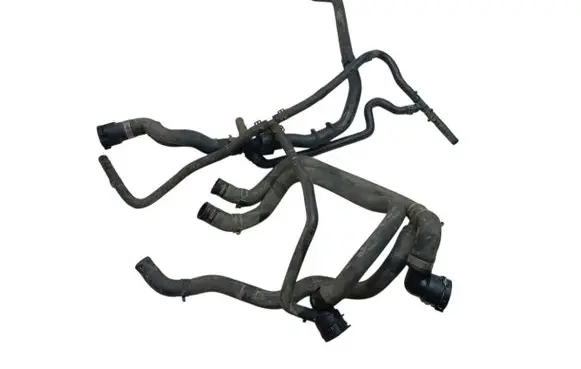Skoda Octavia Mk2 (1Z) Engine coolant pipe/hose