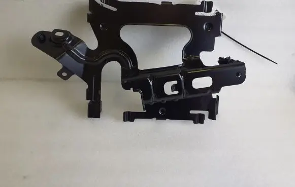Volvo XC40 Other engine bay part 32217573