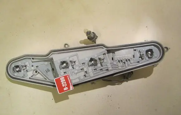 Skoda Roomster (5J) Tail light bulb cover holder 5J7945257