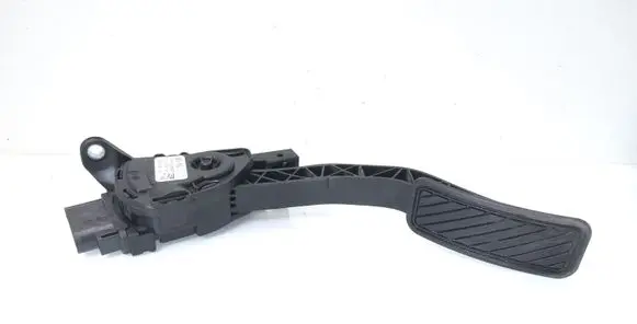 Ford Courier Accelerator throttle pedal 8V219F836AB 6VP00951720