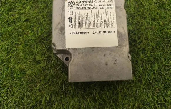 Audi Q7 4L Airbag control unit/module 4L0959655C 04H43S0230 4L0910655D