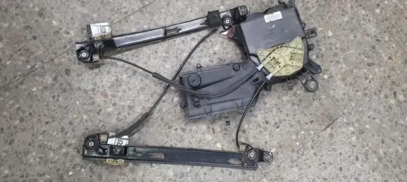 Seat Leon (1P) Front window lifting mechanism without motor 1p0837402r