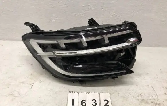 Renault Austral Headlight/headlamp 260103381R