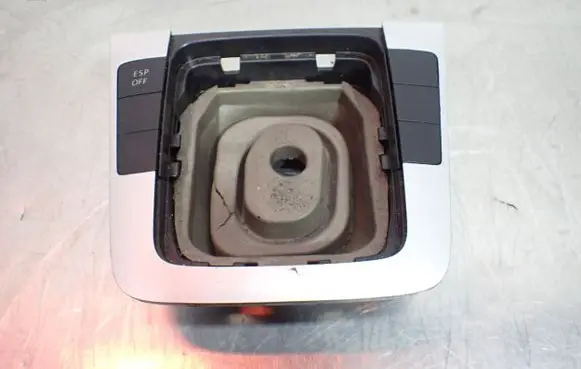 Volkswagen PASSAT B6 Gear selector 