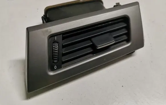 BMW 5 E60 E61 Dashboard side air vent grill/cover trim 6949303